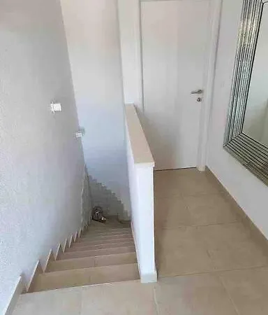 Βίλα Mala - Pool - Jacuzzi - 5 Min. Zum Τρογκίρ