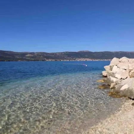 Mala - Pool - Jacuzzi - 5 Min. Zum