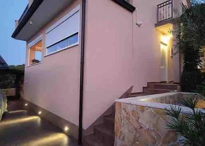 别墅 Mala - Pool - Jacuzzi - 5 Min. Zum