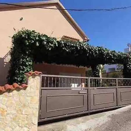 Mala - Pool - Jacuzzi - 5 Min. Zum Trogir