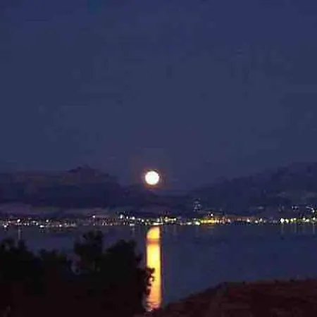 Villa Mala - Pool - Jacuzzi - 5 Min. Zum *