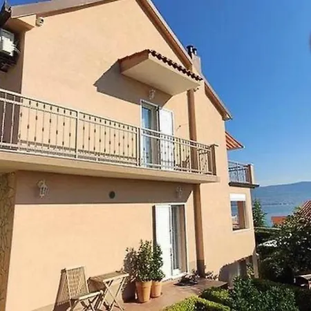 Villa Mala - Pool - Jacuzzi - 5 Min. Zum *