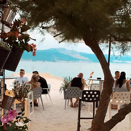 Mala - Pool - Jacuzzi - 5 Min. Zum * Trogir