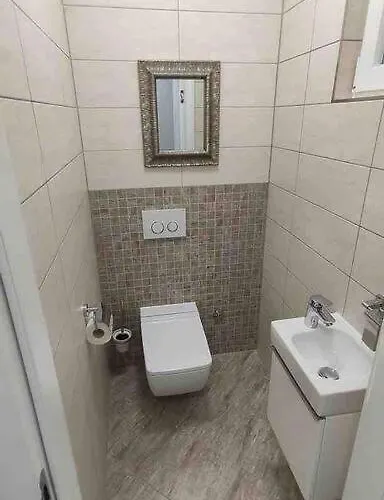 Villa Mala - Pool - Jacuzzi - 5 Min. Zum *