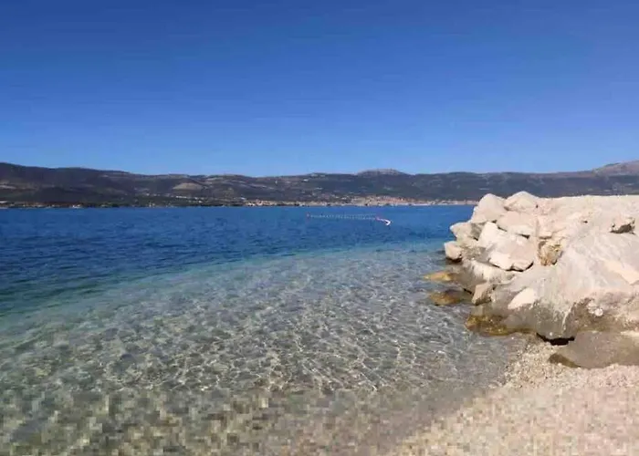 Mala - Pool - Jacuzzi - 5 Min. Zum