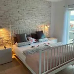 Villa Mala - Pool - Jacuzzi - 5 Min. Zum