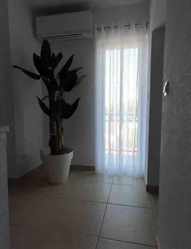 Mala - Pool - Jacuzzi - 5 Min. Zum Villa *