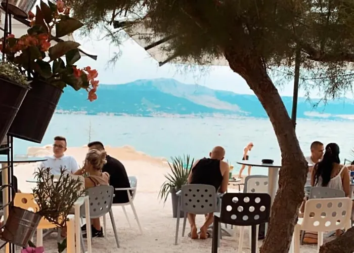 Mala - Pool - Jacuzzi - 5 Min. Zum * Trogir